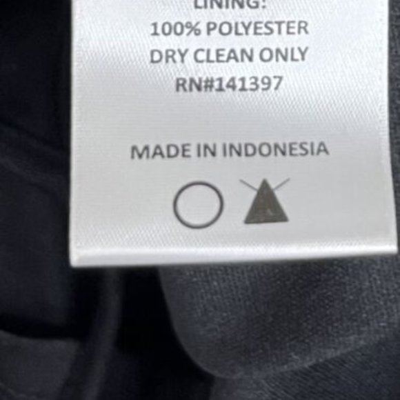 ASTR Romper One Piece V Neckline Ruffle Hem Black Size Small - Picture 12 of 12